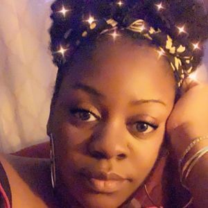 Meet your Posher, Jeanine